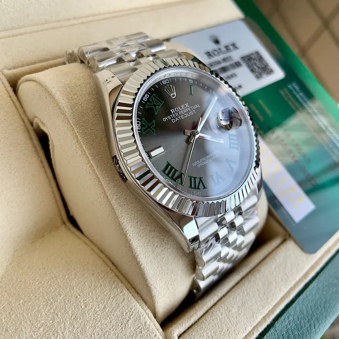 Rolex Datejust 41mm 904L Steel (SW200) - View 2