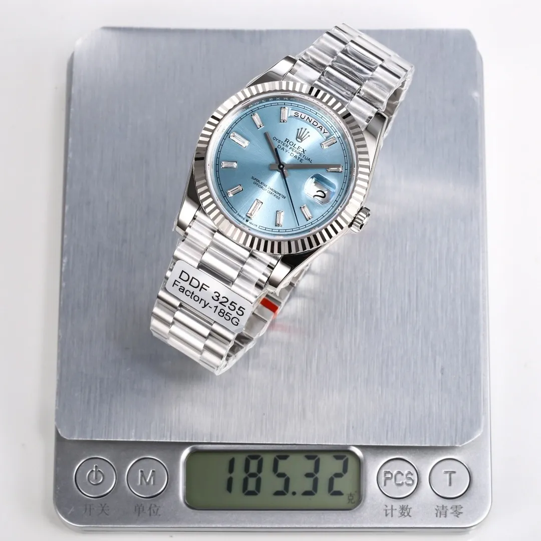 Rolex Day-Date 40 Heavyweight 185G (Gold Dial) - View 3