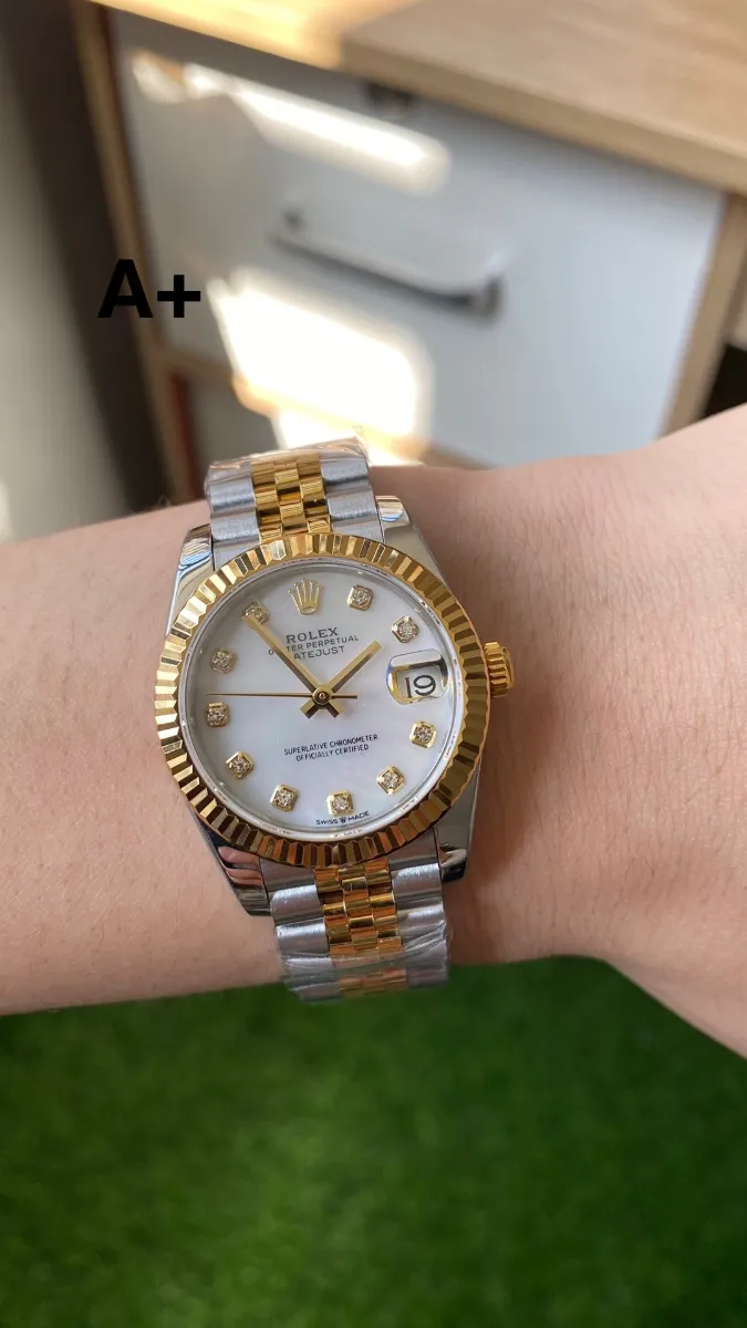 Rolex Datejust 31 Full Rose Gold (Swarovski Bezel - President) - View 9